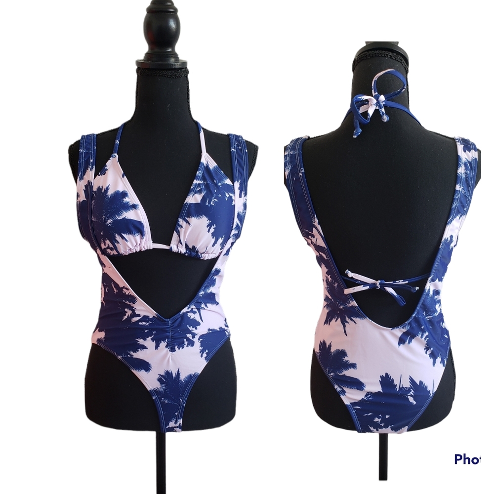 #New without tag women swimming suit 2 pieces